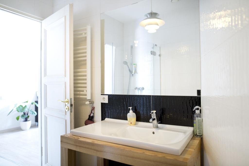 Bright Apartment In Old Town By Urban Rent Vilnius Extérieur photo